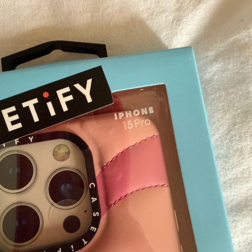 The Powerpuff Girls Puffy Case - iPhone 15 Pro - Picture 5 of 6